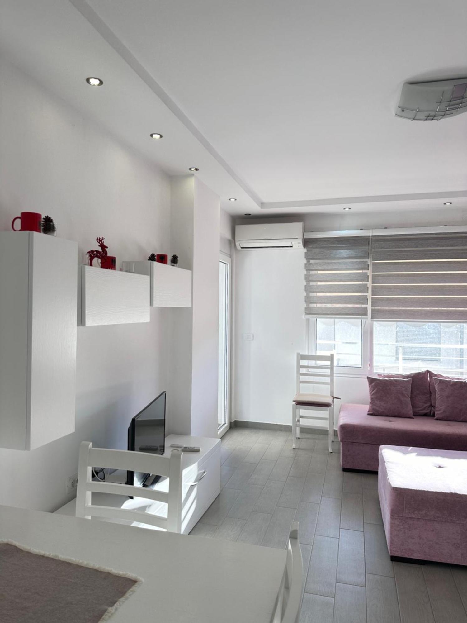Rose Sea View Apartment Sarande Bagian luar foto